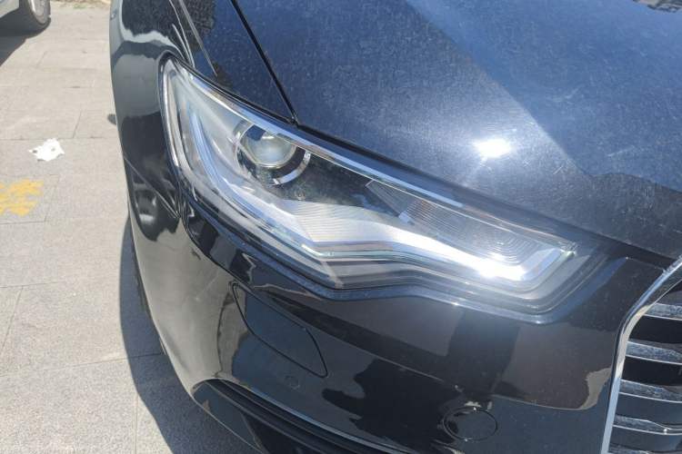 Used Audi A6L 2014 TFSI Standard Model Right Front Headlight