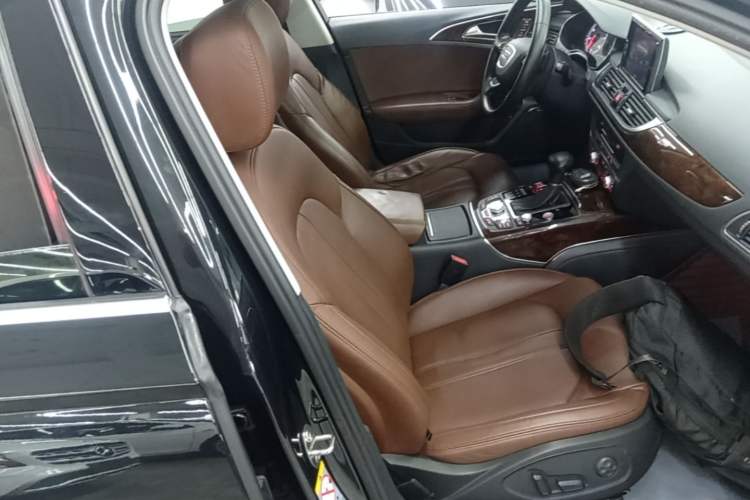 Used Audi A6L 2014 35 FSI Luxury Edition Right Front Seat