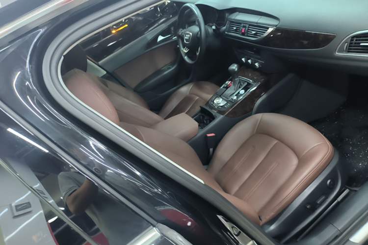 Used Audi A6L 2014 30 FSI Technology Model Right Front Seat