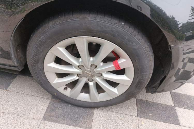 Used Audi A6L 2014 30 FSI Comfort Model Right Front Wheel Hub