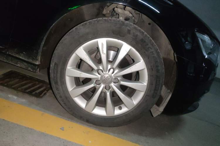 Used Audi A6L 2014 30 FSI Comfort Model Right Front Wheel Hub