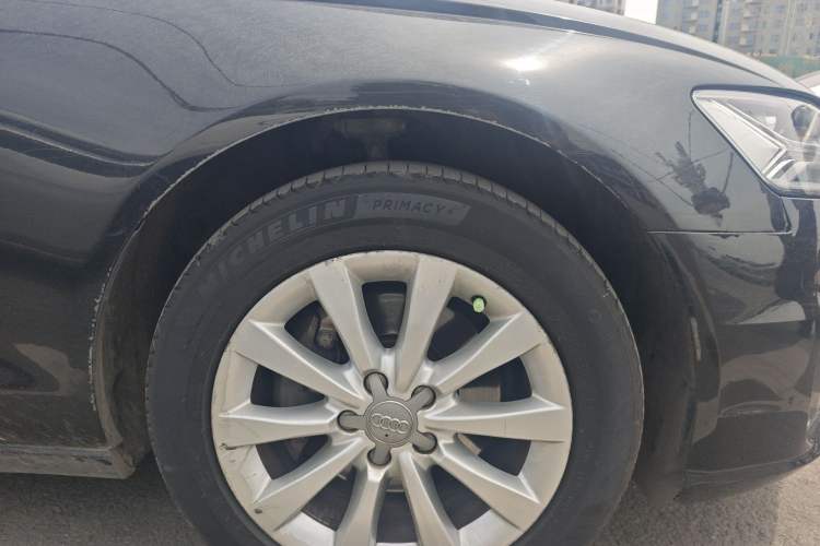 Used Audi A6L 2014 30 FSI Technology Model Right Front Wheel Hub