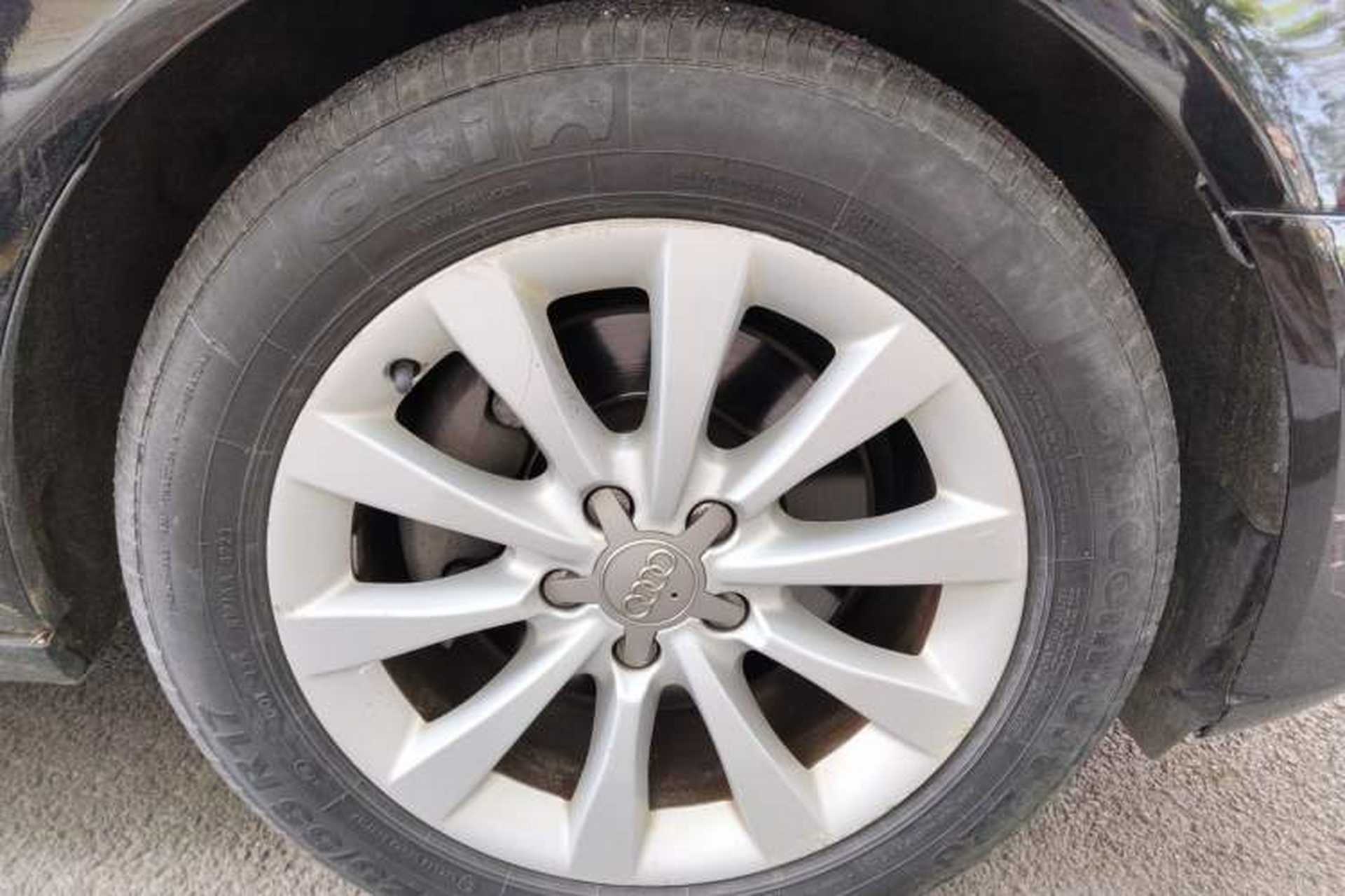 Used Audi A6L 2014 30 FSI Luxury Model Right Front Wheel Hub