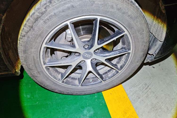 Used Audi A6L 2014 30 FSI Comfort Model Right Front Wheel Hub
