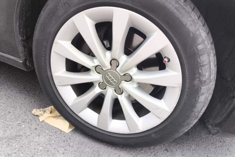 Used Audi A6L 2014 TFSI Comfort Model Right Front Wheel Hub