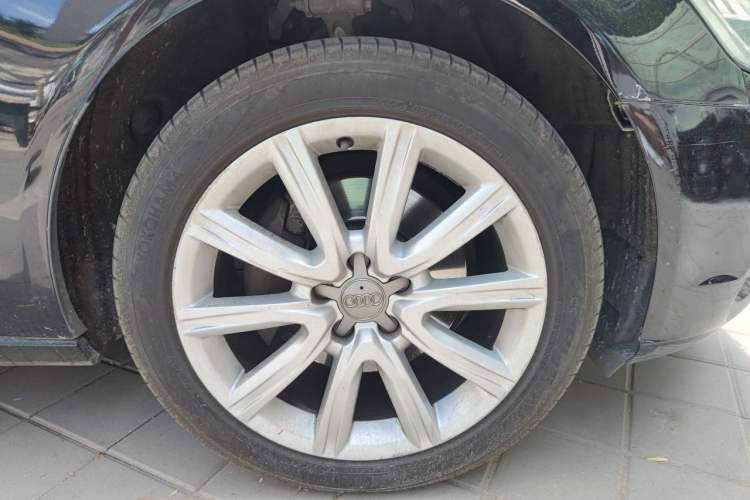 Used Audi A6L 2014 35 FSI quattro Luxury Model Right Front Wheel Hub