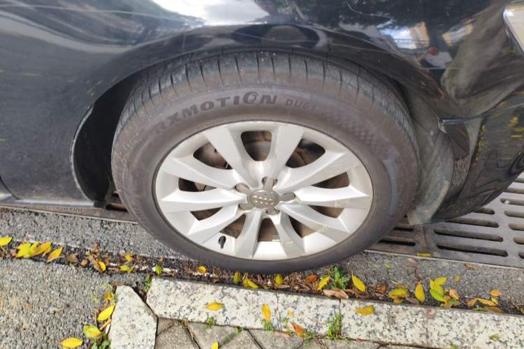 Used Audi A6L 2014 30 FSI Technology Model Right Front Wheel Hub