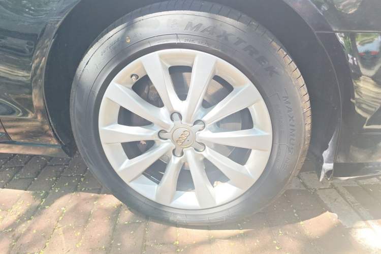Used Audi A6L 2014 30 FSI Comfort Model Right Front Wheel Hub