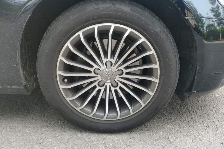 Used Audi A6L 2014 30 FSI Comfort Model Right Front Wheel Hub