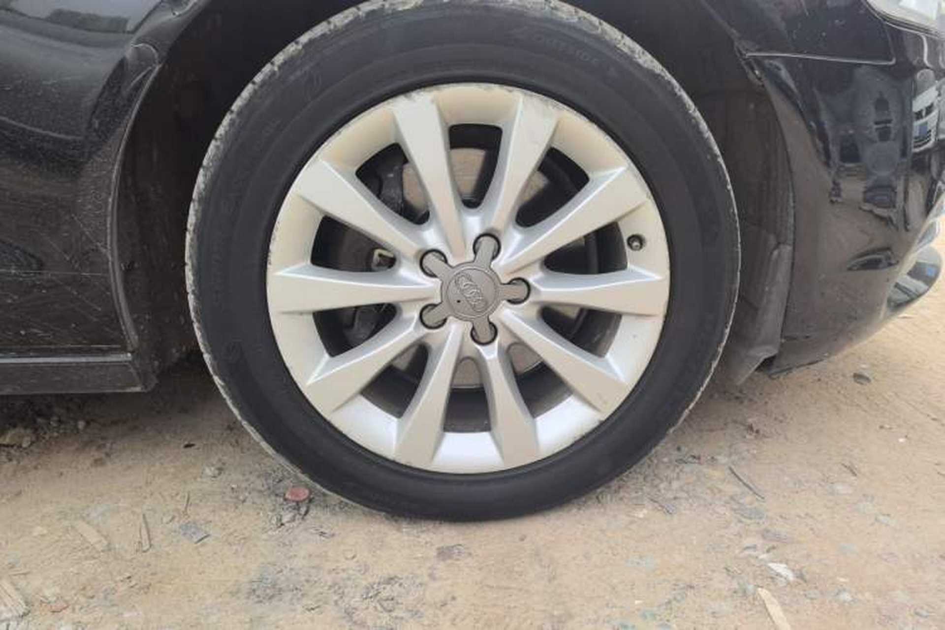 Used Audi A6L 2014 30 FSI Technology Model Right Front Wheel Hub