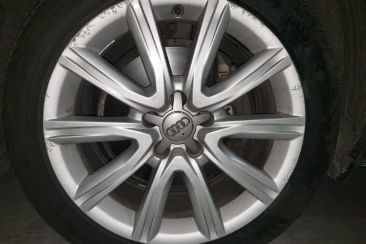 Used Audi A6L 2014 35 FSI Comfort Version Right Front Wheel Hub