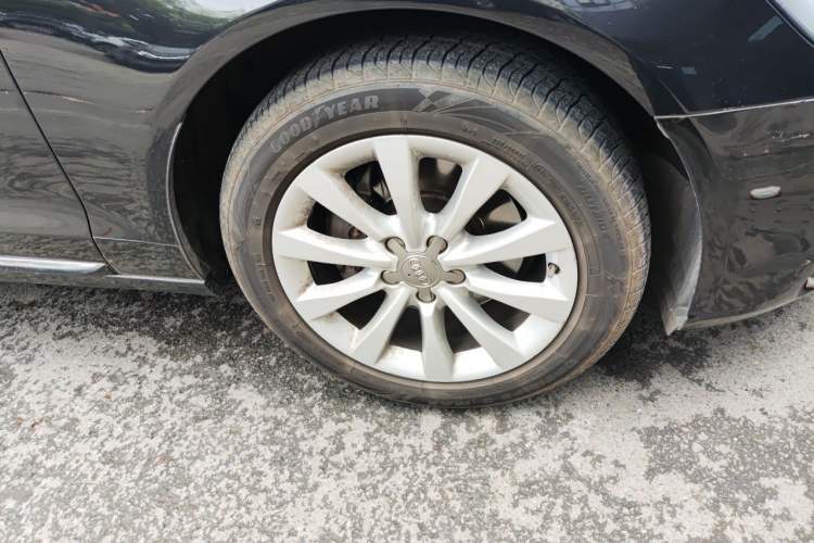 Used Audi A6L 2014 30 FSI Comfort Model Right Front Wheel Hub
