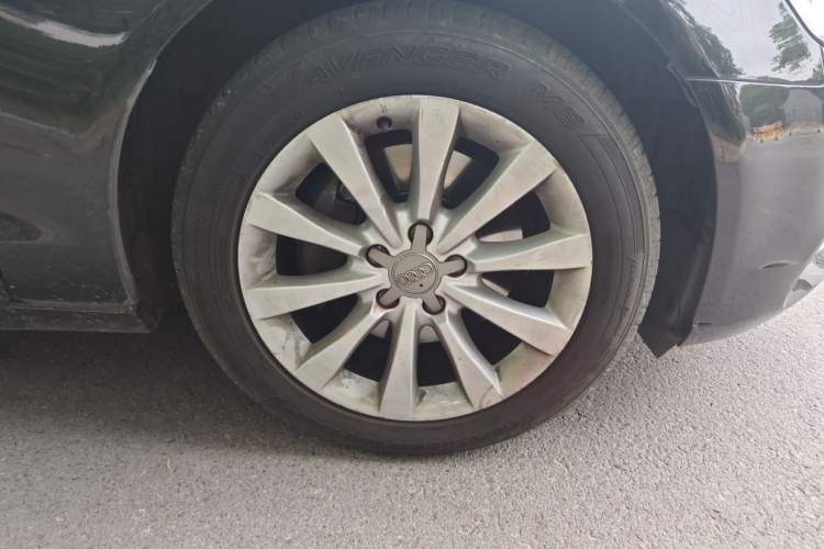 Used Audi A6L 2014 30 FSI Comfort Model Right Front Wheel Hub