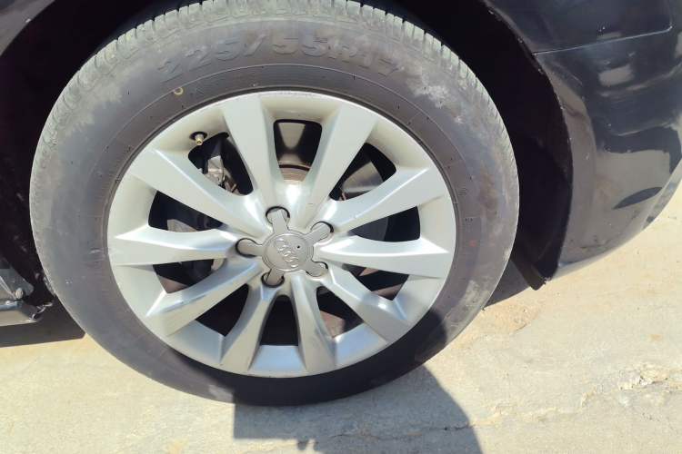 Used Audi A6L 2014 30 FSI Comfort Model Right Front Wheel Hub