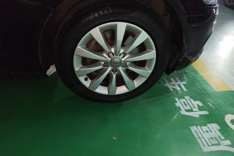 Used Audi A6L 2014 TFSI Comfort Model Right Front Wheel Hub