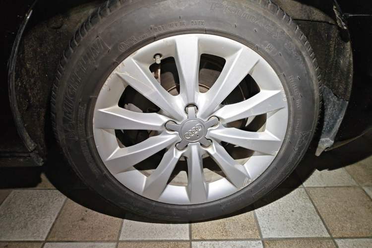 Used Audi A6L 2014 TFSI Comfort Model Right Front Wheel Hub