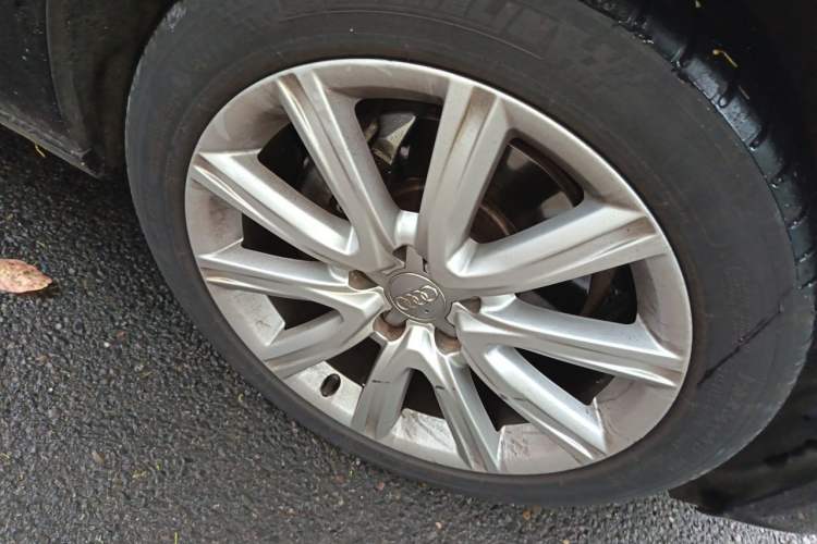 Used Audi A6L 2014 35 FSI Comfort Version Right Front Wheel Hub