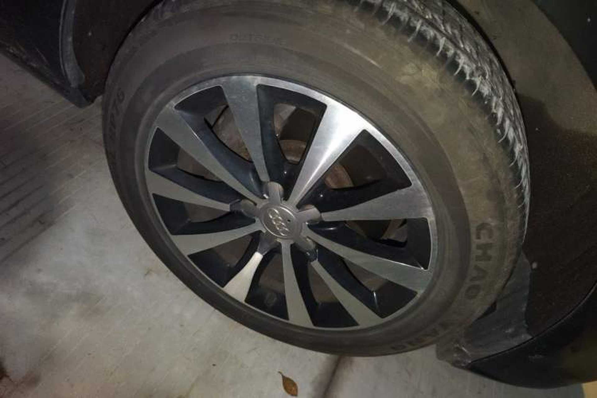 Used Audi A6L 2014 TFSI Standard Model Right Front Wheel Hub