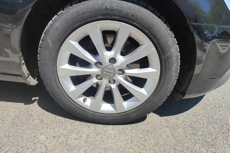 Used Audi A6L 2014 30 FSI Luxury Model Right Front Wheel Hub