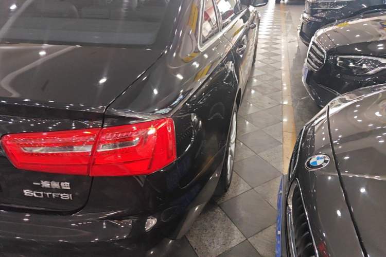 Used Audi A6L 2014 TFSI Standard Model Right Rear Taillight