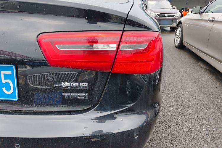 Used Audi A6L 2014 TFSI Standard Model Right Rear Taillight