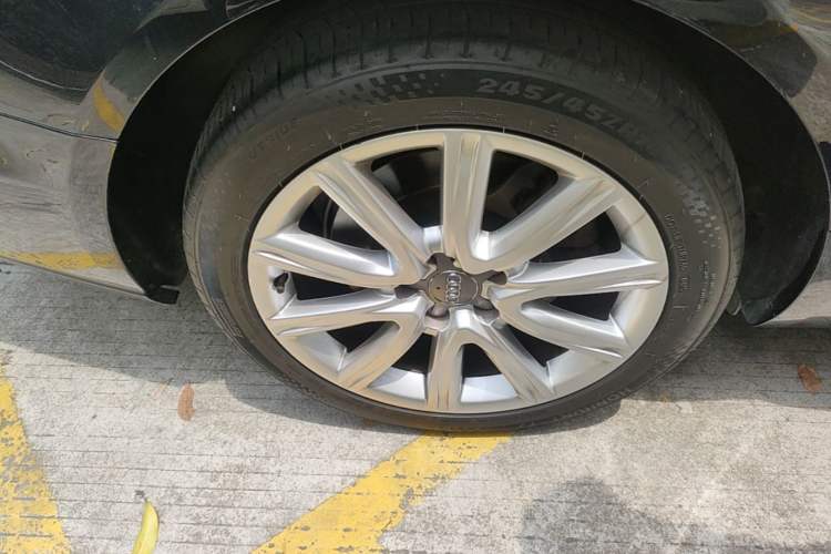 Used Audi A6L 2014 50 TFSI quattro Luxury Model Right Rear Wheel Hub