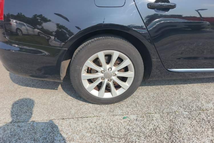 Used Audi A6L 2014 30 FSI Technology Model Right Rear Wheel Hub