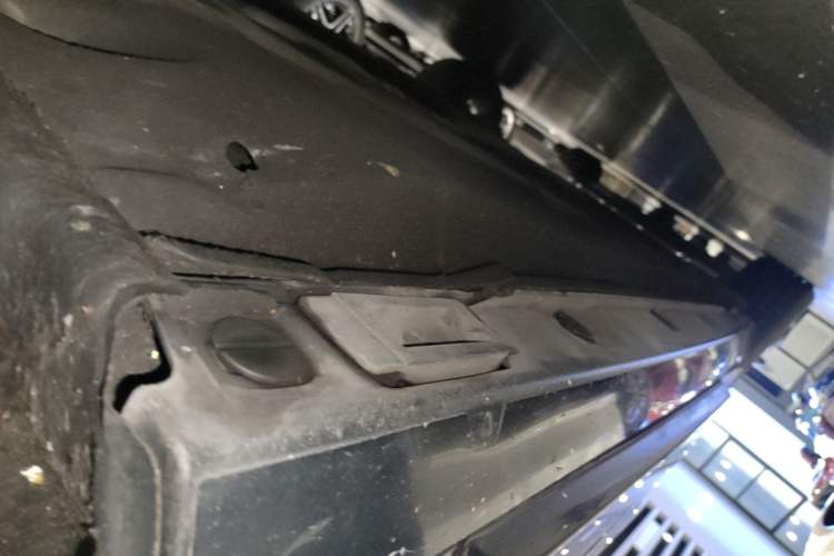 Used Audi A6L 2014 TFSI Standard Model Right Side Sill