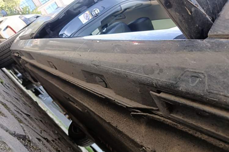 Used Audi A6L 2014 TFSI Standard Model Right Side Sill