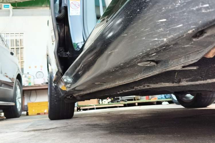 Used Audi A6L 2014 TFSI Standard Model Right Side Sill