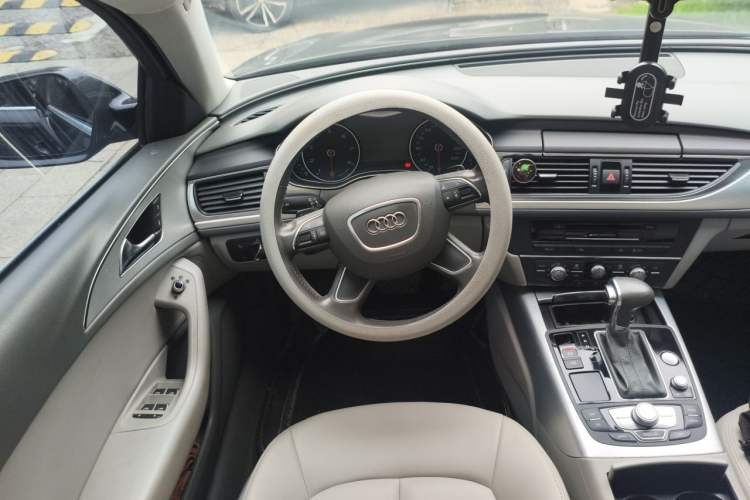 Used Audi A6L 2014 TFSI Standard Model Steering Wheel