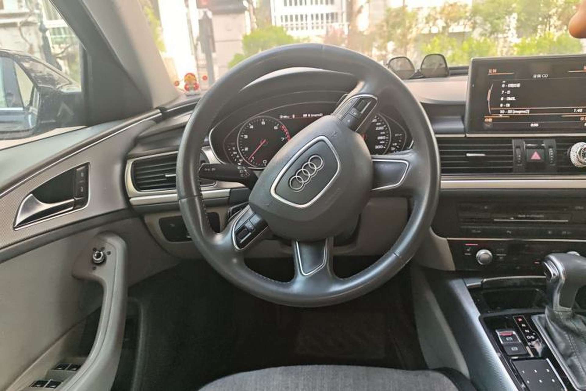 Used Audi A6L 2014 TFSI Comfort Model Steering Wheel