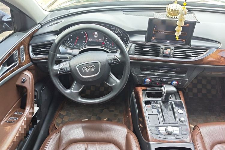 Used Audi A6L 2014 35 FSI Comfort Version Steering Wheel