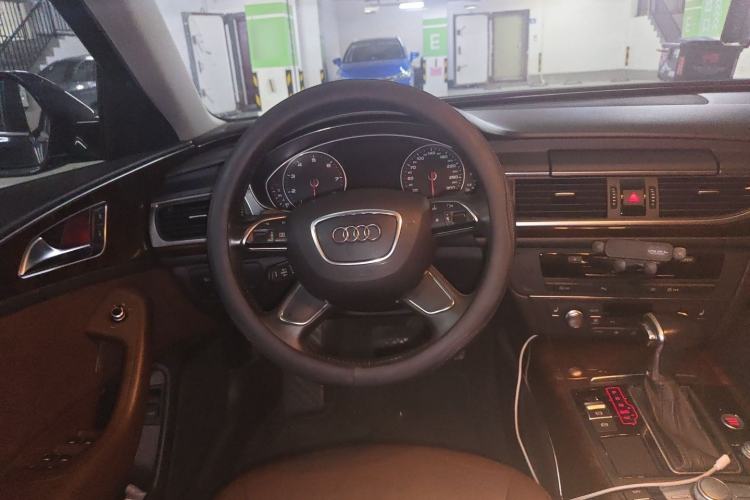 Used Audi A6L 2014 30 FSI Comfort Model Steering Wheel