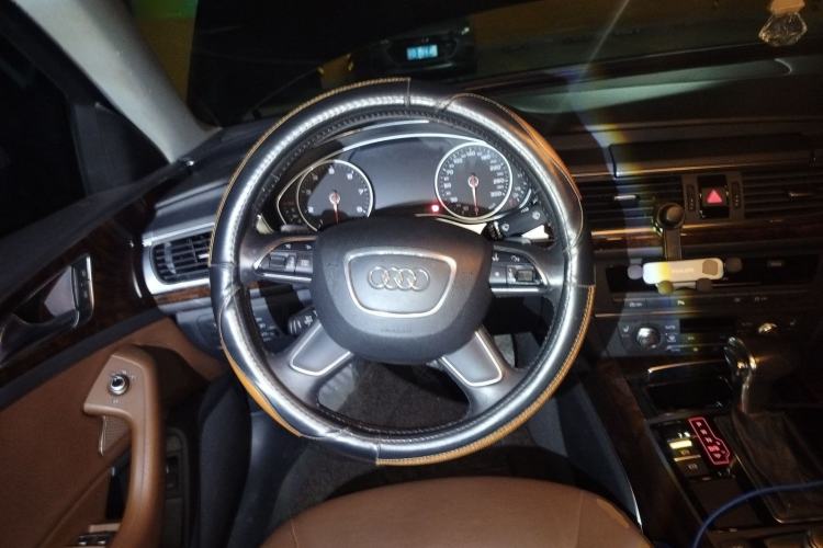 Used Audi A6L 2014 30 FSI Comfort Model Steering Wheel