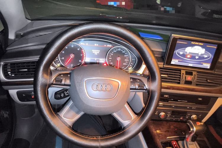 Used Audi A6L 2014 30 FSI Luxury Model Steering Wheel