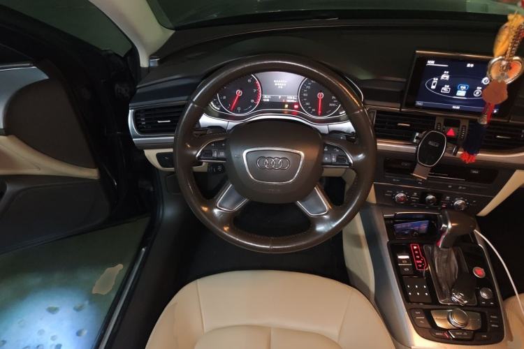 Used Audi A6L 2014 30 FSI Technology Model Steering Wheel
