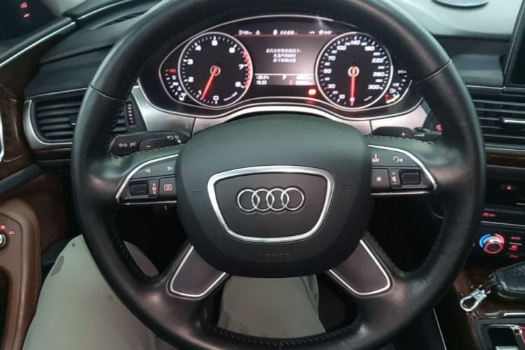 Used Audi A6L 2014 35 FSI Luxury Edition Steering Wheel