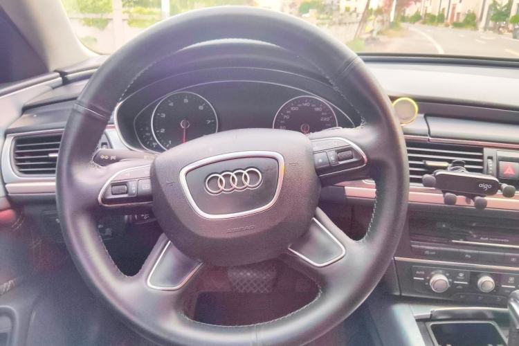 Used Audi A6L 2014 TFSI Standard Model Steering Wheel