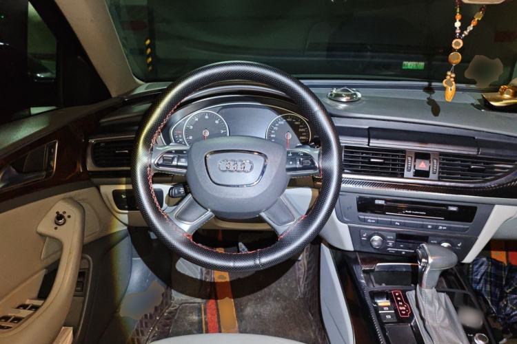 Used Audi A6L 2014 30 FSI Comfort Model Steering Wheel