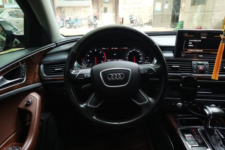 Used Audi A6L 2014 30 FSI Technology Model Steering Wheel