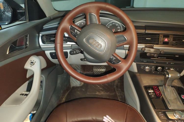 Used Audi A6L 2014 30 FSI Technology Model Steering Wheel