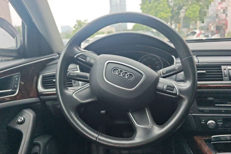 Used Audi A6L 2014 30 FSI Comfort Model Steering Wheel