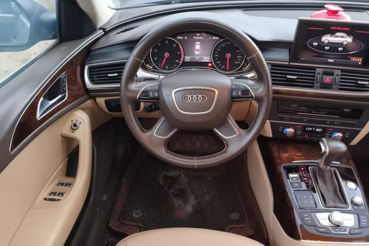 Used Audi A6L 2014 30 FSI Comfort Model Steering Wheel