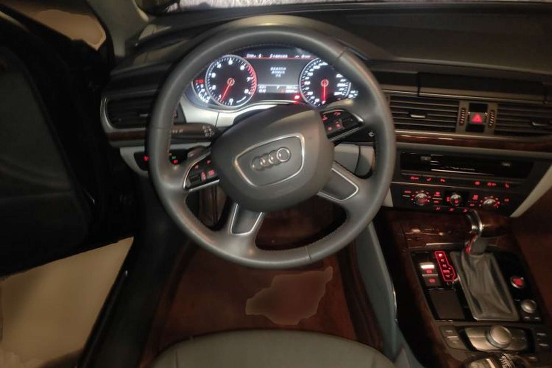 Used Audi A6L 2014 TFSI Standard Model Steering Wheel