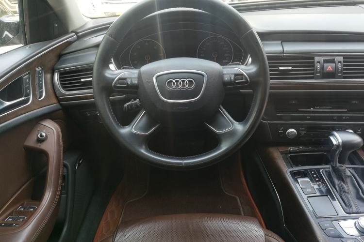 Used Audi A6L 2014 50 TFSI quattro Luxury Model Steering Wheel