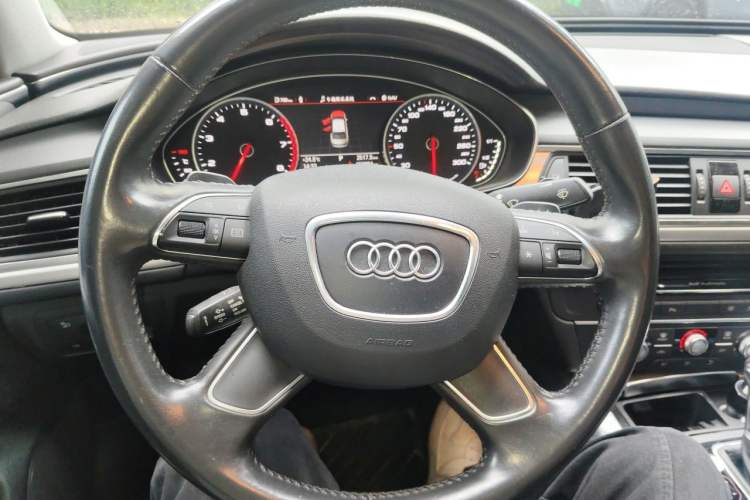 Used Audi A6L 2014 TFSI Standard Model Steering Wheel