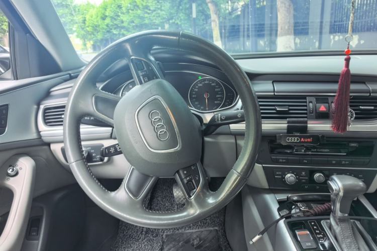 Used Audi A6L 2014 30 FSI Technology Model Steering Wheel