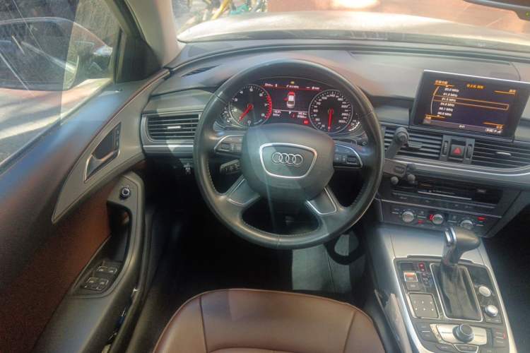 Used Audi A6L 2014 30 FSI Technology Model Steering Wheel