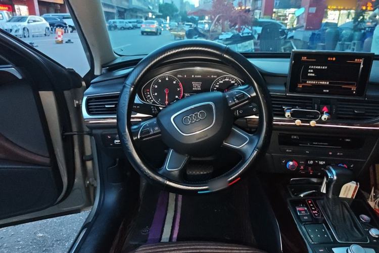 Used Audi A6L 2014 30 FSI Comfort Model Steering Wheel